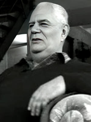 Илиас Милонакос