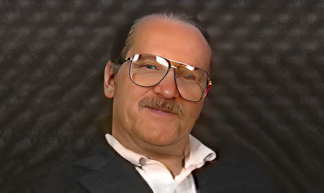 Лоретта Стерлинг