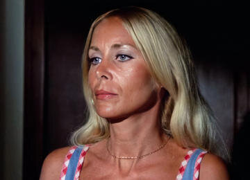 Стефани Сакс